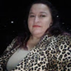 Meet your Posher, Beatriz adriana